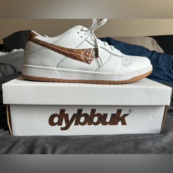 Dybbuk Lucky 7 Snake Eyes - Picture 6 of 9